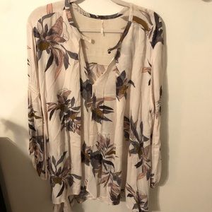 FLOWY FREE PEOPLE TUNIC
